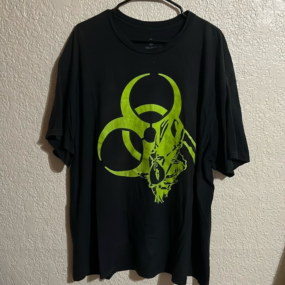Goth Money tee shirt size XXL